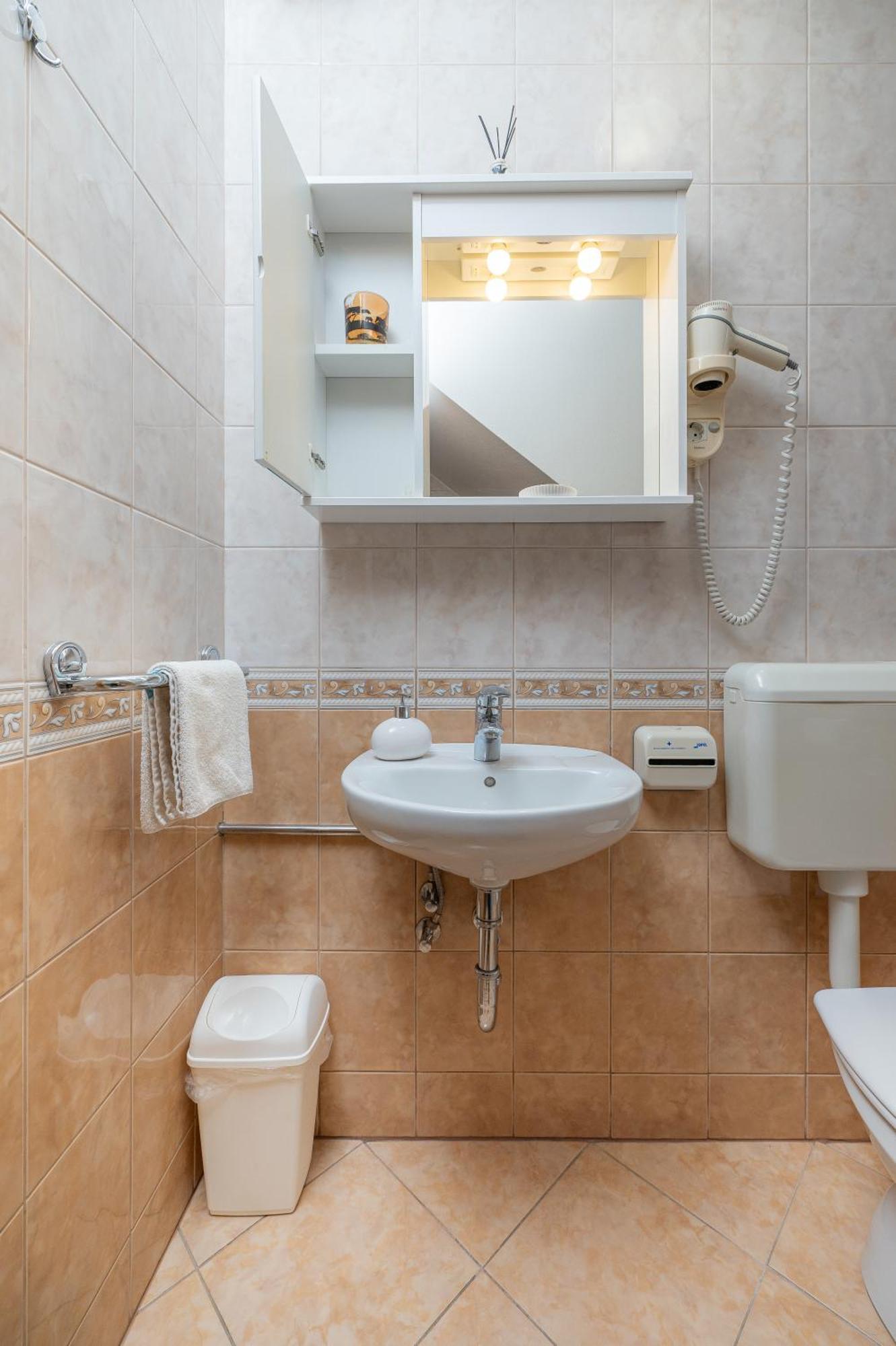 Rooms & Apartments Pr Matjon Bled Exterior photo